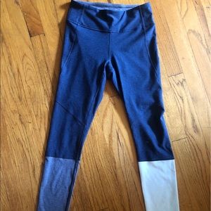 OV Dipped Leggings size S